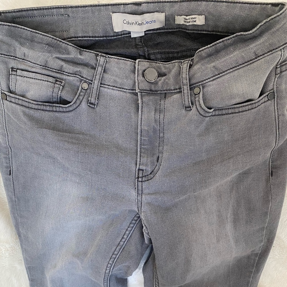 Calvin Klein jeans washed out grey